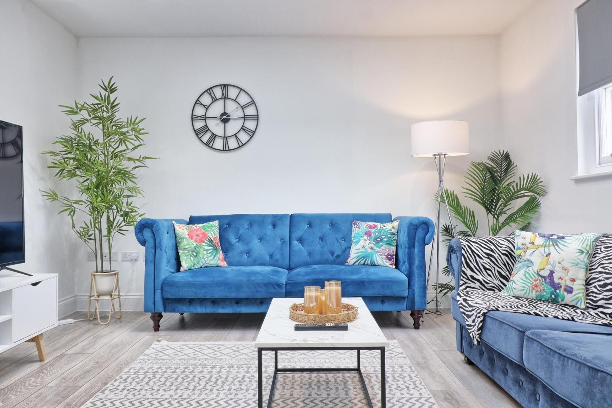 Centre Modern Duplex With Parking, Wi-fi & Netflix * Chelmsford